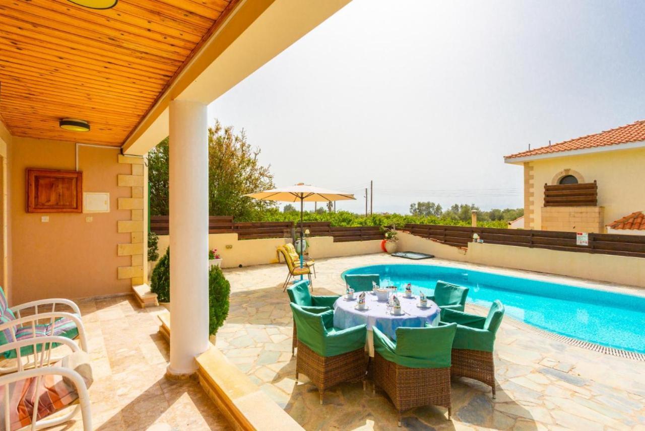 Villa Constantinos Kato Yialia Exteriör bild