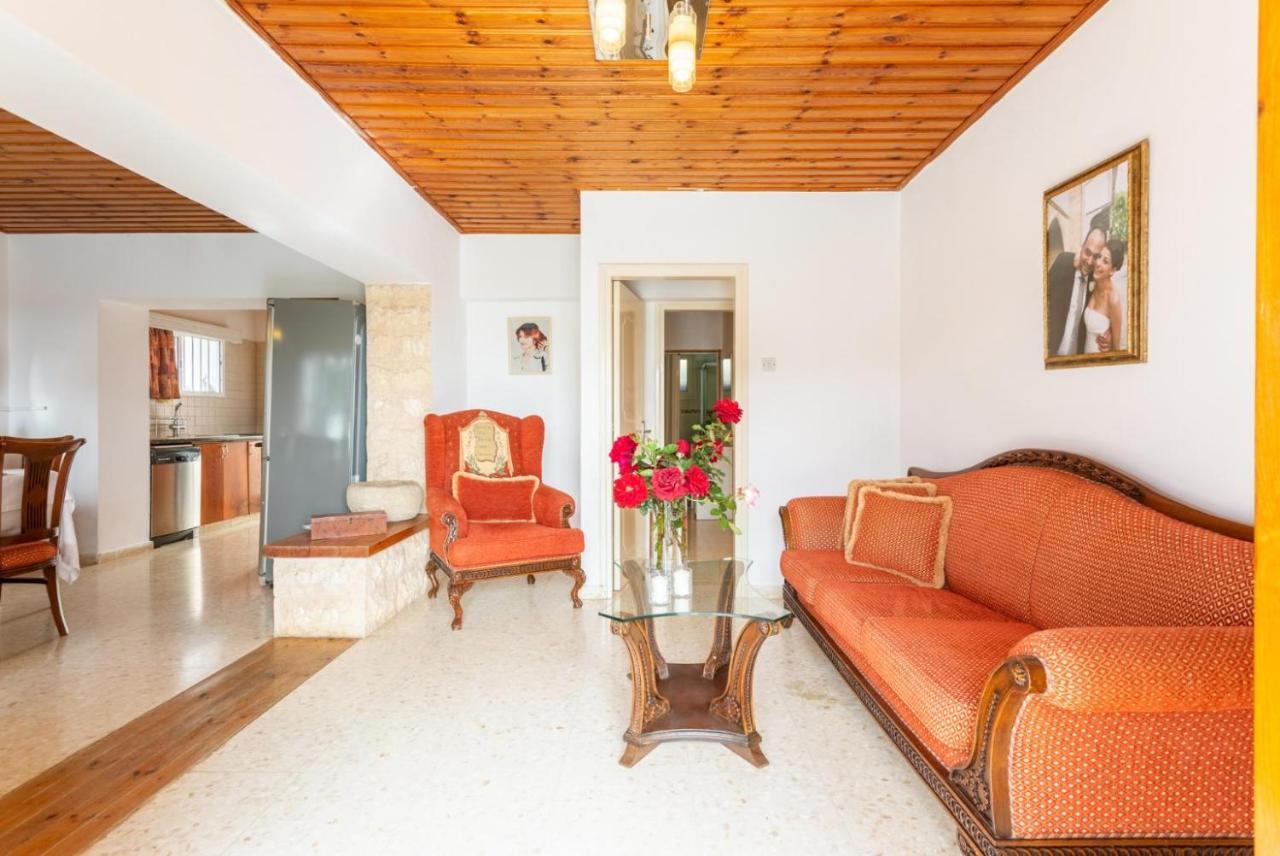 Villa Constantinos Kato Yialia Exteriör bild