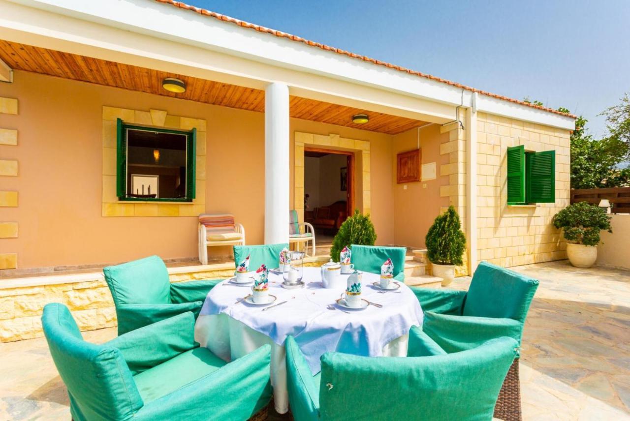 Villa Constantinos Kato Yialia Exteriör bild